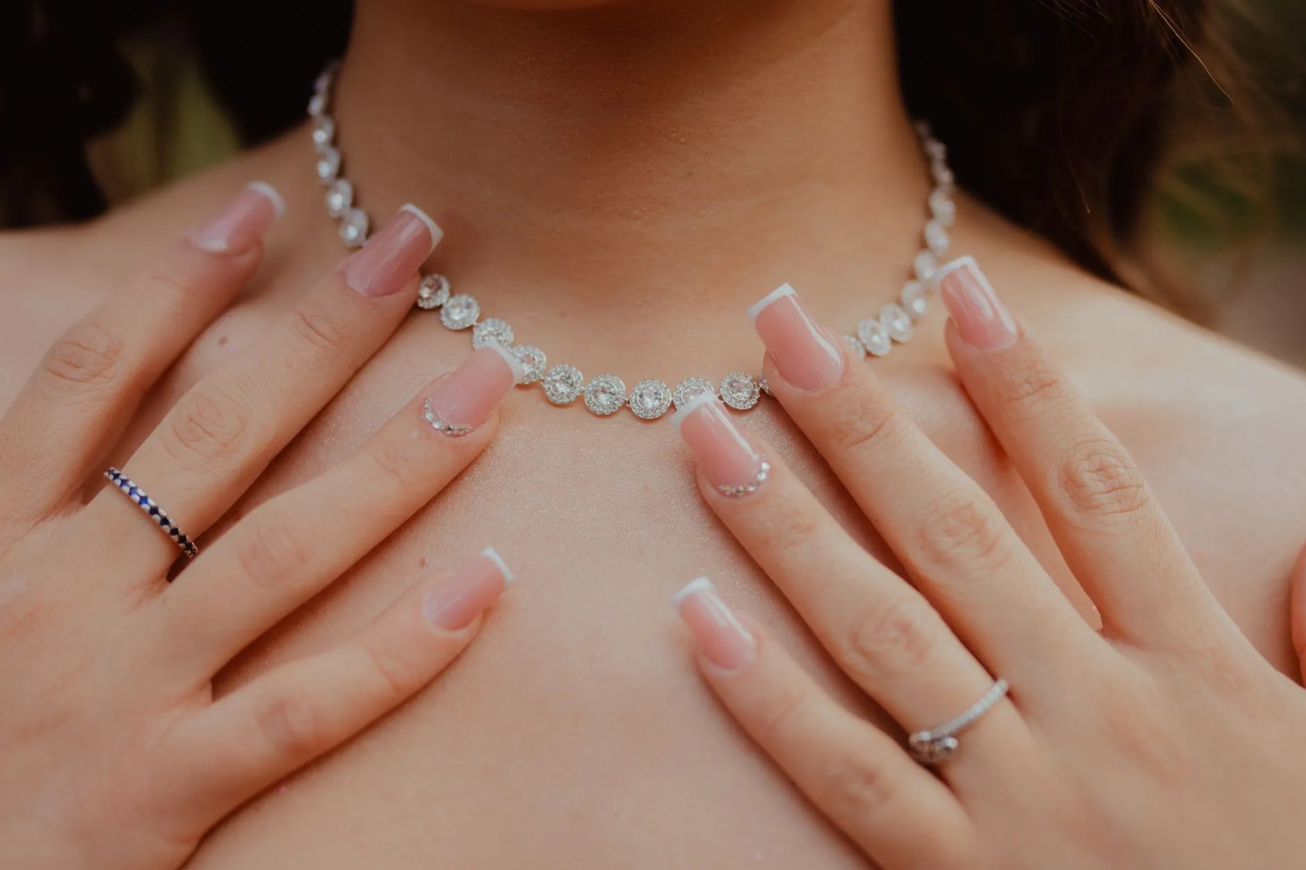 数码配件与通讯设备品质对比:企业采购中的关键参数与验收要点